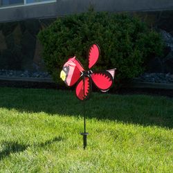 In The Breeze Multicolored Nylon 23 in. H X 12 in. L X 17 in. W Cardinal Garden Stake Spinner