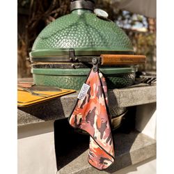 LEUS Fabric BBQ Towel 9 in. L X 9 in. W 1 pk