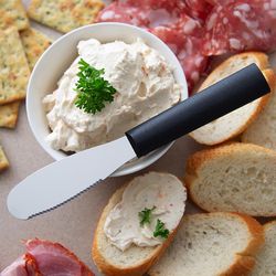 Rada Cutlery Black/Silver Nickel Stainless Steel Party Spreader