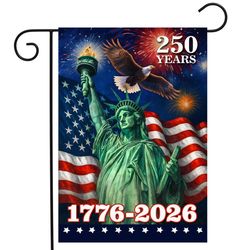 Briarwood Lane Garden Flag