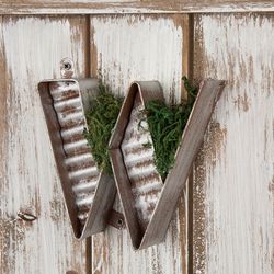Glitzhome White Metal/Wood 43.7 in. H X 7.5 in. L X 1.77 in. W Welcome Porch Sign