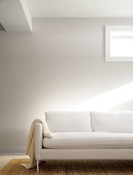 Benjamin Moore Aura Eggshell Base 1 Paint and Primer Interior 1 qt