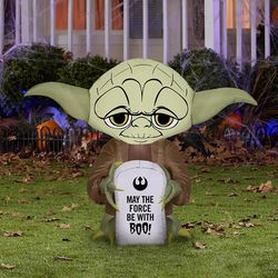 Gemmy Clear 1 ct 4 ft. Incandescent Star Wars Yoda Halloween Decor