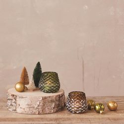 Creative Co-Op Amber/Green Glass Pinecone Tealight Holder Table Decor
