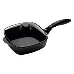 Swiss Diamond Cast Aluminum Saute Pan 2.1 qt Black