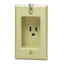 Leviton 15 amps 125 V Ivory Outlet 5-15R 1 pk