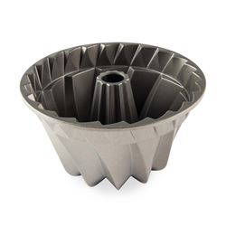 Nordic Ware 9 in. Kugelhopf Bundt Pan